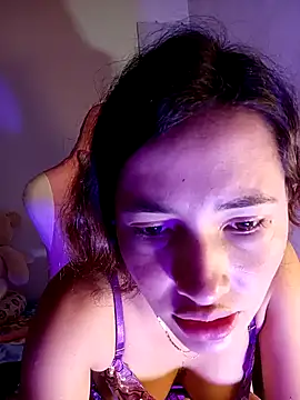 Nicol Lourdes online show from 01-04-25, 05:16