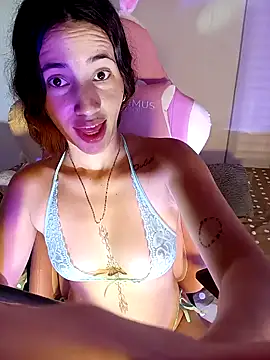 Nicol Lourdes online show from 01-08-25, 05:37