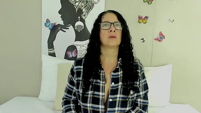 Adelesmithh online show from 12-02-25, 11:34