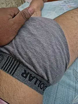 Snapshot of rayyan_krish chatting on 03-21-25, 05:34 rayyan krish online show from 03-21-25, 05:34