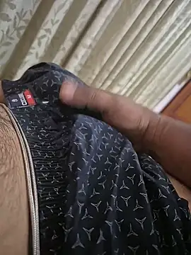 Snapshot of rayyan_krish chatting on 02-15-25, 06:12 rayyan krish online show from 02-15-25, 06:12