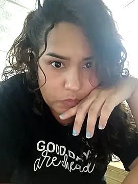 Snapshot of BrendaGirs chatting on 02-17-25, 04:31 BrendaGirs online show from 02-17-25, 04:31
