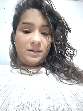 Snapshot of BrendaGirs chatting on 03-11-25, 02:32 BrendaGirs online show from 03-11-25, 02:32