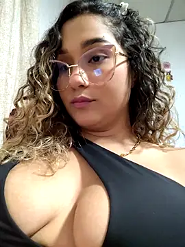 BrendaGirs online show from 11-27-25, 01:50