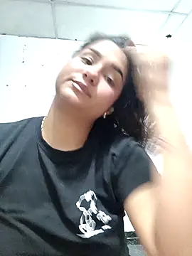 Snapshot of BrendaGirs chatting on 03-20-25, 01:57 BrendaGirs online show from 03-20-25, 01:57