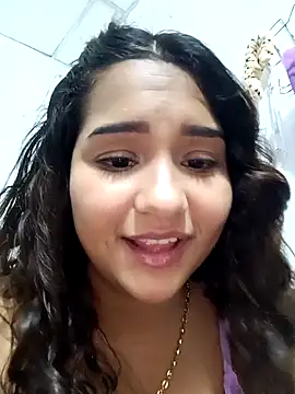 Snapshot of BrendaGirs chatting on 02-28-25, 05:04 BrendaGirs online show from 02-28-25, 05:04