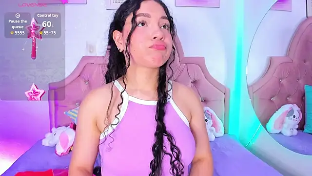 Snapshot of amandalee01 chatting on 11-24-25, 07:58 amandalee01 online show from 11-24-25, 07:58