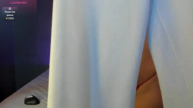 PammelaRoss1 online show from 11-08-25, 05:16