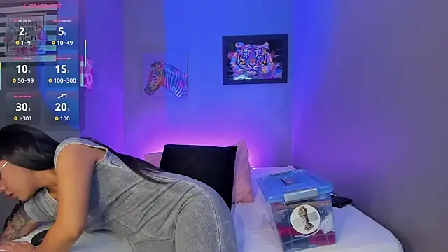 PammelaRoss1 online show from 09-11-25, 05:13