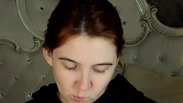 Snapshot of Melanie_Stoun chatting on 10-02-25, 12:41 Melanie Stoun online show from 10-02-25, 12:41