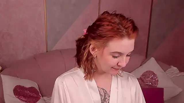 Snapshot of Melanie_Stoun chatting on 02-16-25, 02:10 Melanie Stoun online show from 02-16-25, 02:10