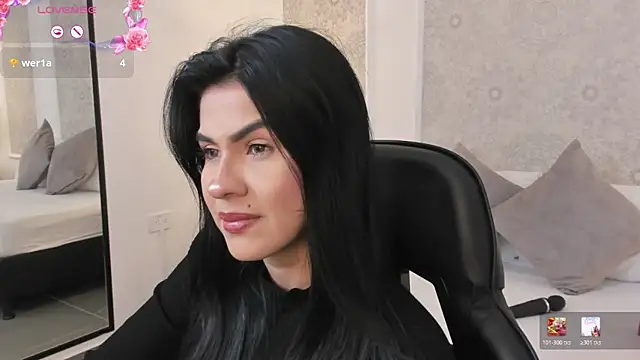 stephanya  online show from 05-19-26, 07:32