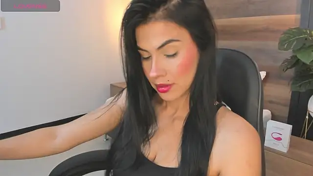 stephanya  online show from 12-16-25, 07:18