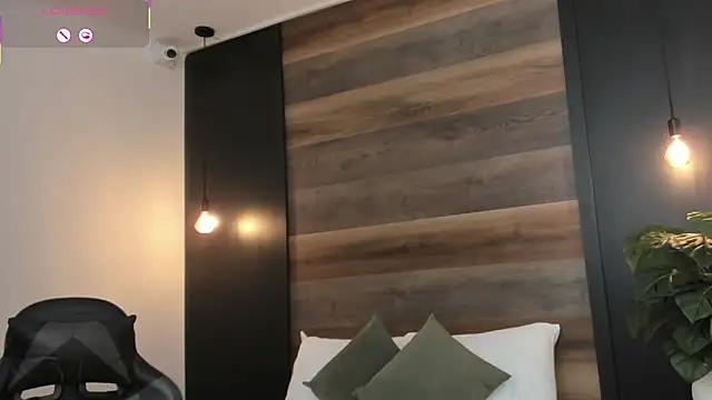 stephanya  online show from 03-28-26, 12:28