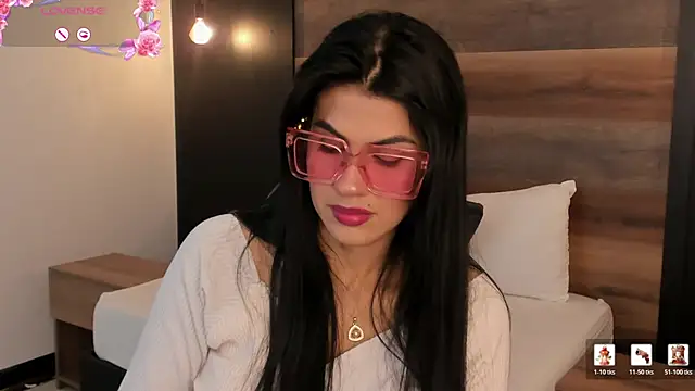 stephanya  online show from 04-23-26, 07:59