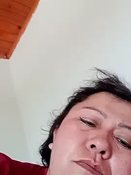 Darly Gomez online show from 02-15-25, 09:17