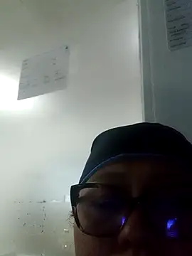 Darly Gomez online show from 02-16-25, 05:15