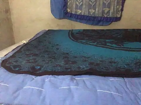 manuamador online show from 12-18-25, 03:55