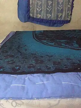 manuamador online show from 12-17-25, 05:45