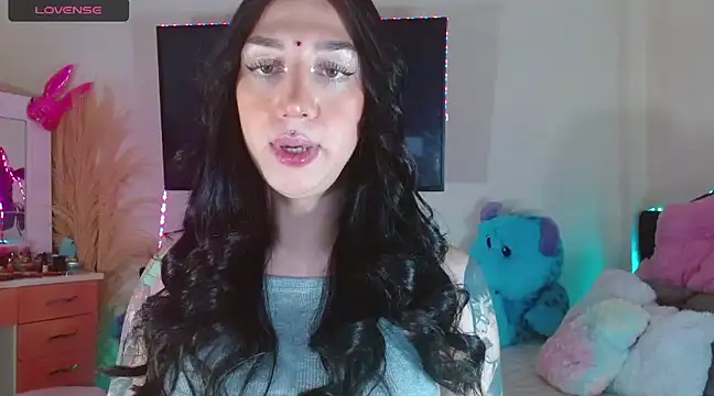 Snapshot of karla_zambrano chatting on 12-23-24, 11:39 karla zambrano online show from 12-23-24, 11:39