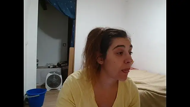 Ursumi1 online show from 09-22-25, 09:21