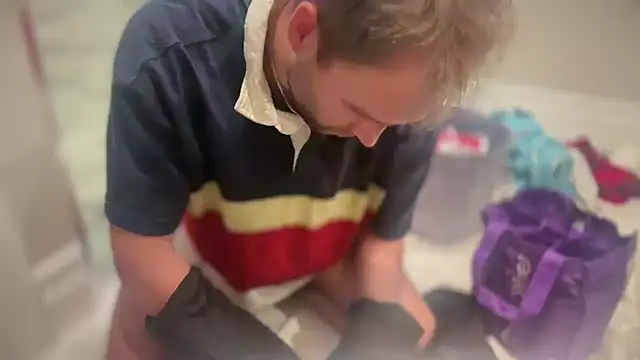 69woodinson online show from 11-19-25, 08:47