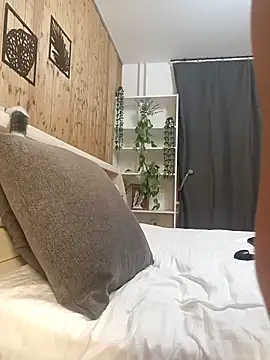 Milforja online show from 03-21-25, 04:51