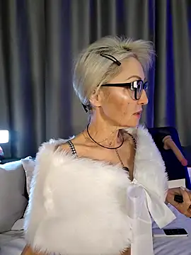 Milforja online show from 04-09-26, 04:58