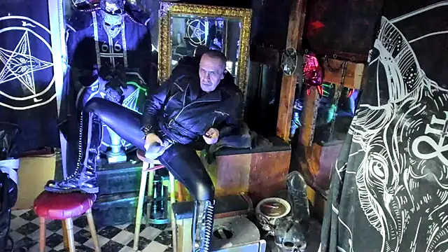 BULGEDEMON online show from 11-29-25, 02:17