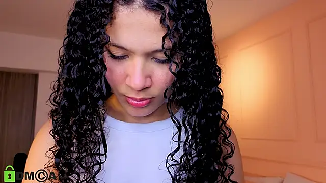 SHARONN     online show from 11-10-25, 04:06