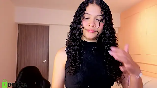 SHARONN     online show from 11-08-25, 03:32