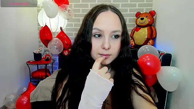 BeatriceReeves online show from 02-11-26, 12:54