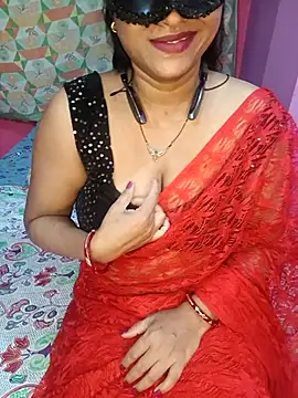 Snapshot of Sexy_Mona_Bhabhi chatting on 10-13-25, 06:20 Sexy Mona Bhabhi online show from 10-13-25, 06:20