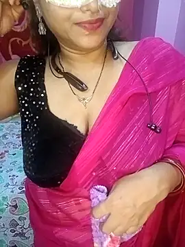 Snapshot of Sexy_Mona_Bhabhi chatting on 09-08-25, 06:18 Sexy Mona Bhabhi online show from 09-08-25, 06:18