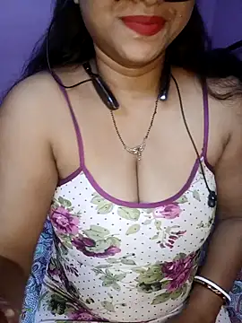 Sexy Mona Bhabhi online show from 11-07-25, 06:12