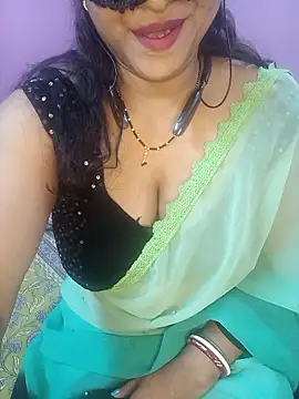 Sexy Mona Bhabhi online show from 01-08-26, 06:36