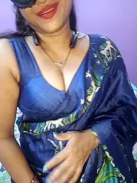 Snapshot of Sexy_Mona_Bhabhi chatting on 10-29-25, 06:07 Sexy Mona Bhabhi online show from 10-29-25, 06:07