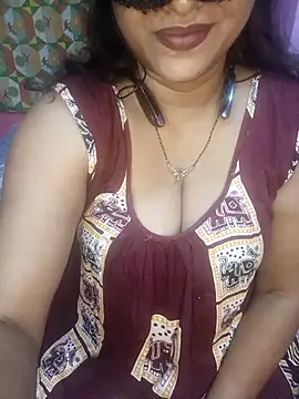 Sexy Mona Bhabhi online show from 11-17-25, 05:39