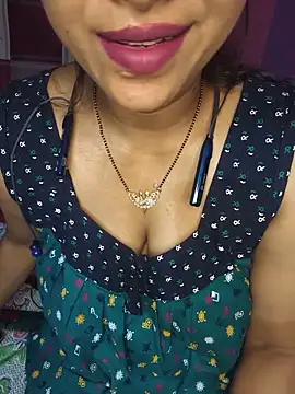 Sexy Mona Bhabhi online show from 05-21-26, 06:27