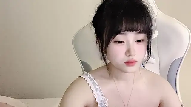 Snapshot of ffccvjsexx chatting on 06-18-26, 01:38 ffccvjsexx online show from 06-18-26, 01:38