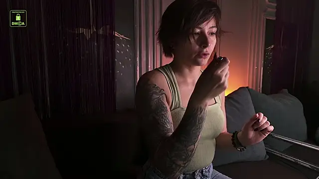 Ishtar Divine online show from 11-27-25, 03:23