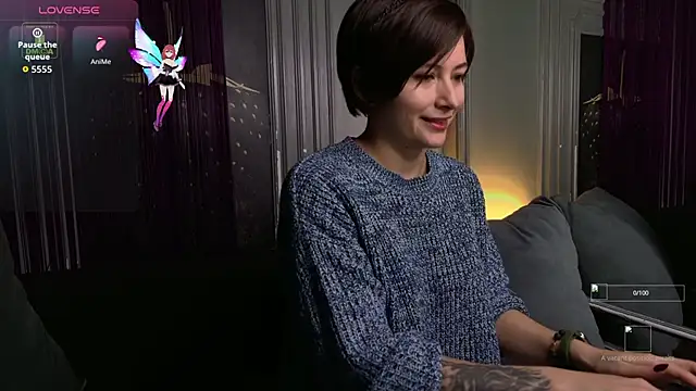 Ishtar Divine online show from 11-18-25, 03:15