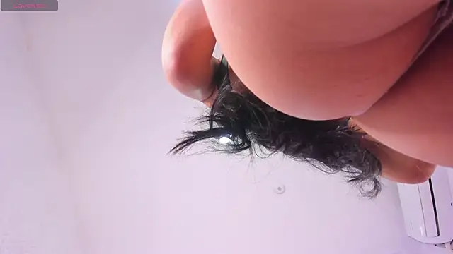 aggy castel online show from 02-10-26, 03:44