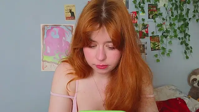 Snapshot of Penny_Staaar chatting on 07-16-26, 07:27 Penny Staaar online show from 07-16-26, 07:27