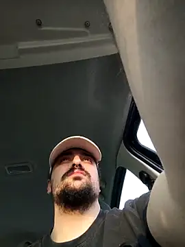 Snapshot of salvat22 chatting on 03-24-26, 04:40 salvat22 online show from 03-24-26, 04:40