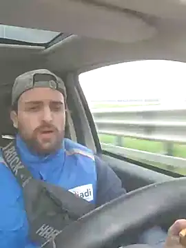 Snapshot of salvat22 chatting on 12-20-24, 01:22 salvat22 online show from 12-20-24, 01:22