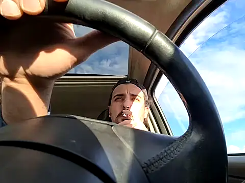 Snapshot of salvat22 chatting on 03-17-25, 04:01 salvat22 online show from 03-17-25, 04:01