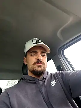 Snapshot of salvat22 chatting on 09-22-25, 12:22 salvat22 online show from 09-22-25, 12:22