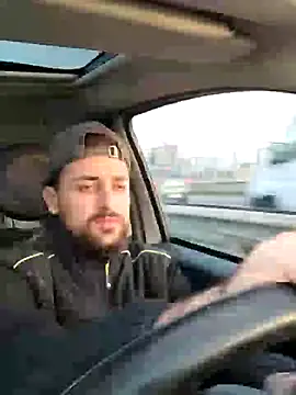 Snapshot of salvat22 chatting on 12-18-24, 03:00 salvat22 online show from 12-18-24, 03:00