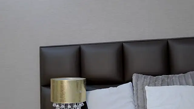 FoxyJoy online show from 10-24-25, 07:35